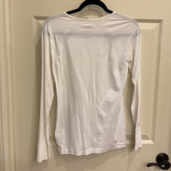 Jaanuu Long Sleeve Tops - Picture 6 of 6